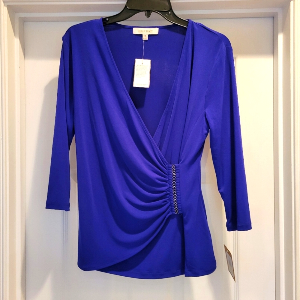 Elen Tracy purple top sz medium wrap style